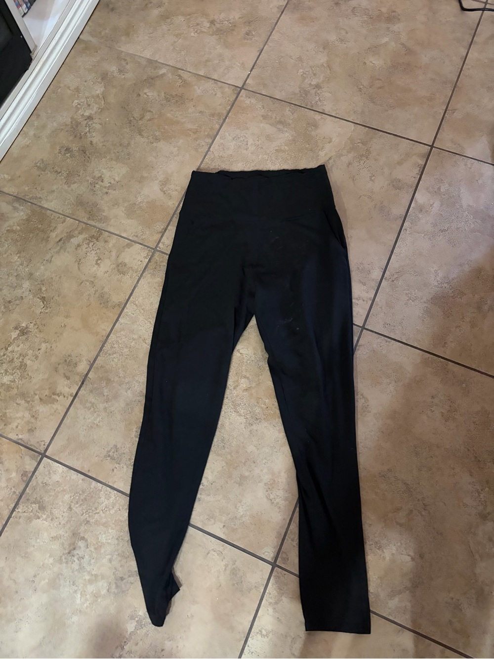 Black High-Waist Leggings
